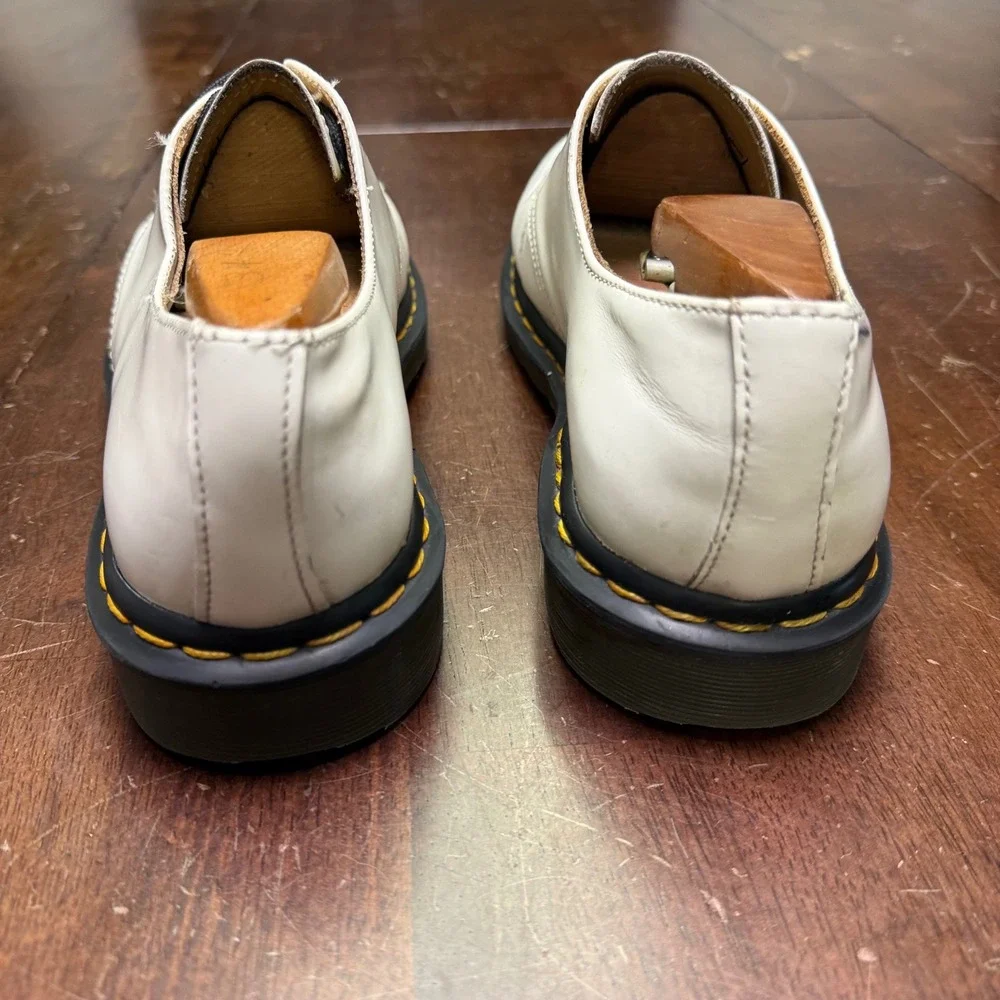 Dr. Martens 1461 Oxford Derby Mens 9 Womens 10 White Smooth Leather 3-Eye Shoes